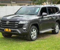 Toyota Landcruiser 300 series for sale