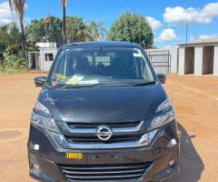 Nissan Serena for sale